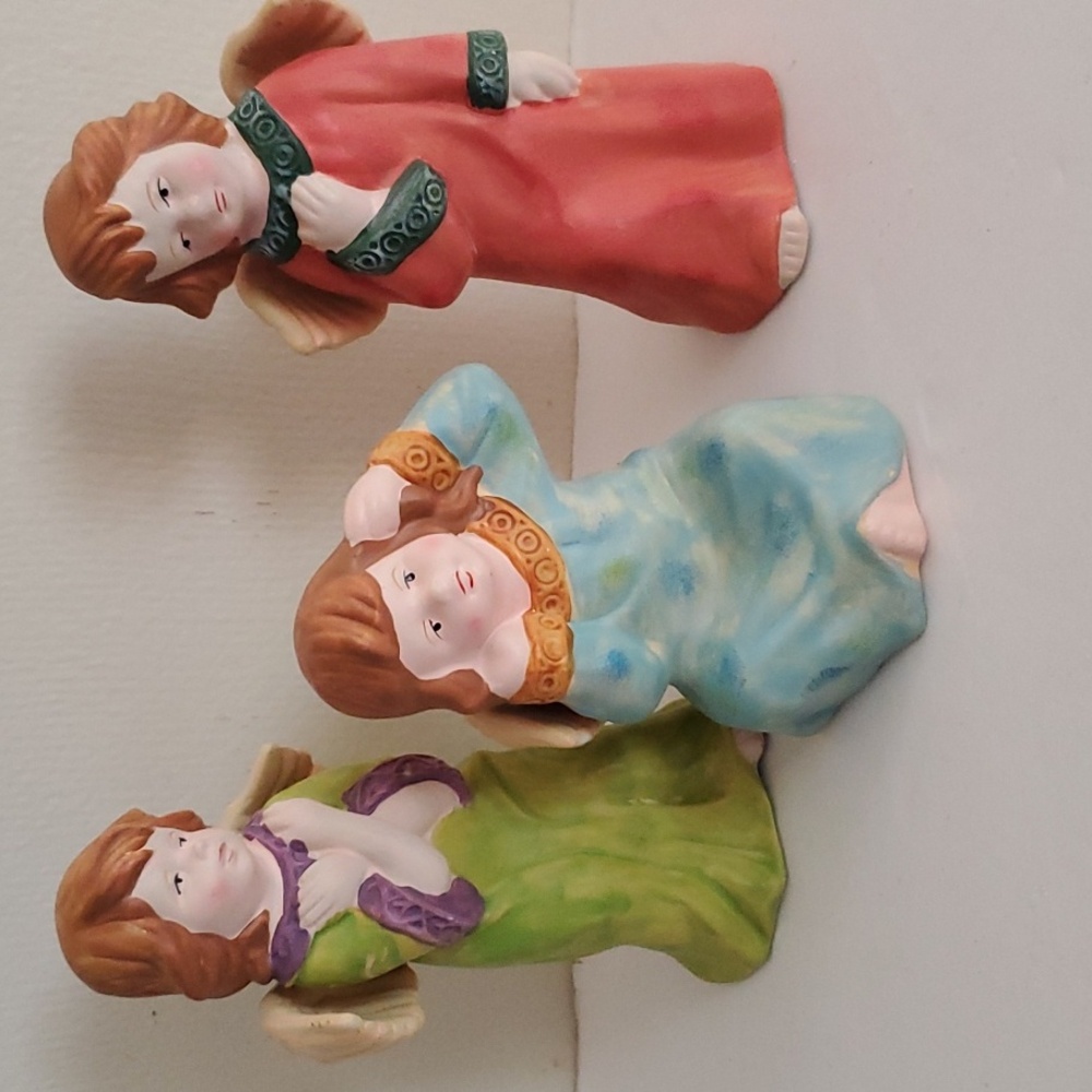 Vintage Bisque Painted Angels 😇